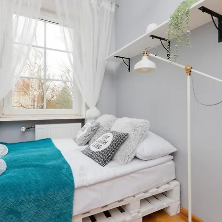 Spacious In Stocznia By Renters Gdańsk