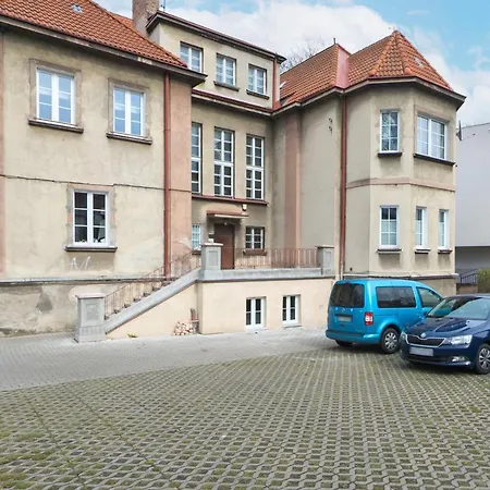 Spacious In Stocznia By Renters Lägenhet *